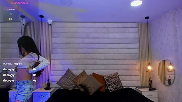 VictoriaaBlair Chat XXX in diretta