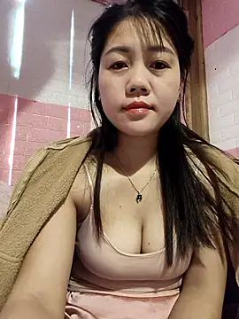 Ngocmai_lazdy – Naživo XXX chat