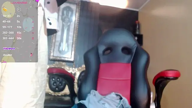 Show modela naomy_velez__ na web-kameri