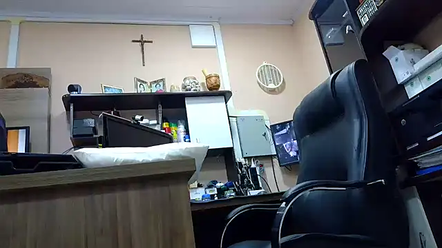 Kellynha_Sweet – Naživo XXX chat