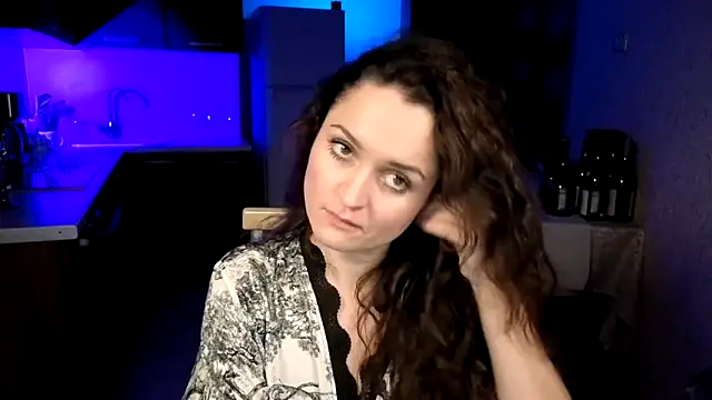 دردشة Cerann1 الجنسية المباشرة