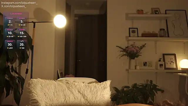 JulietteDee Adlı Modelin Canlı XXX Sohbeti