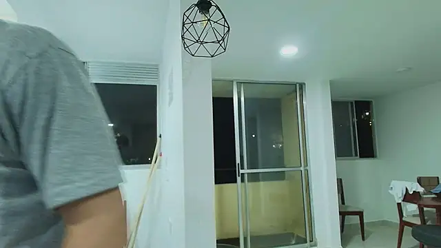 Chat XXX en directo de thomas_gun