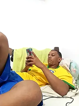 Chat XXX ao vivo de Pretinhoo25