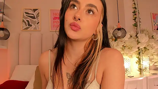 Chat +18 de cute__cherry_ ao vivo