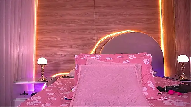 XXX chat uživo modela danna_berlin_