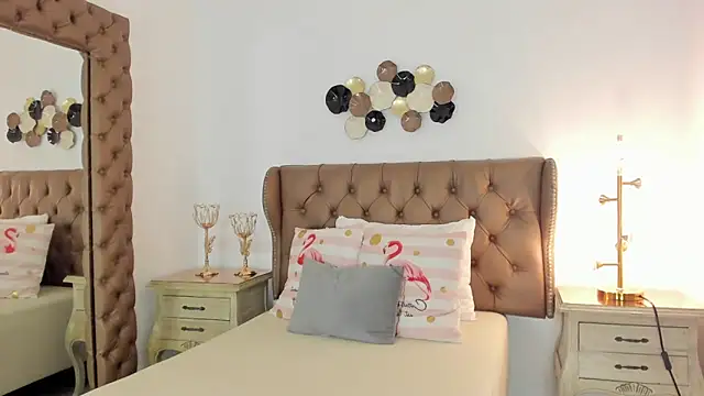 XXX chat uživo modela MelodySmith7