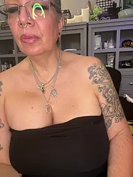 Chat XXX Live dieseldame1313