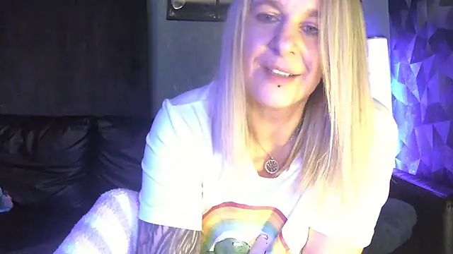 Chatroom XXX en direct de Delichieuse5