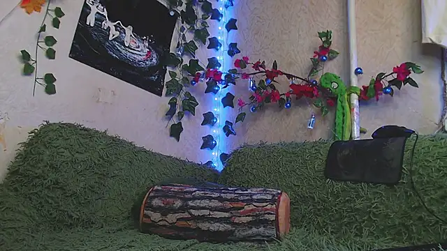 Tiny_Witch Obrolan Langsung XXX