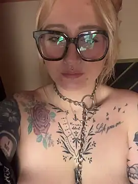 kInk_with_me Adlı Modelin Canlı XXX Sohbeti