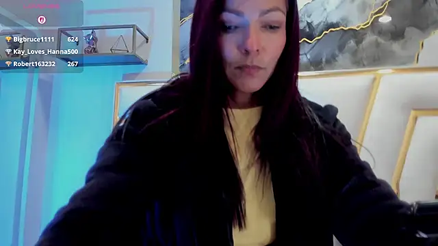 Chat XXX en directo de HannaPetit