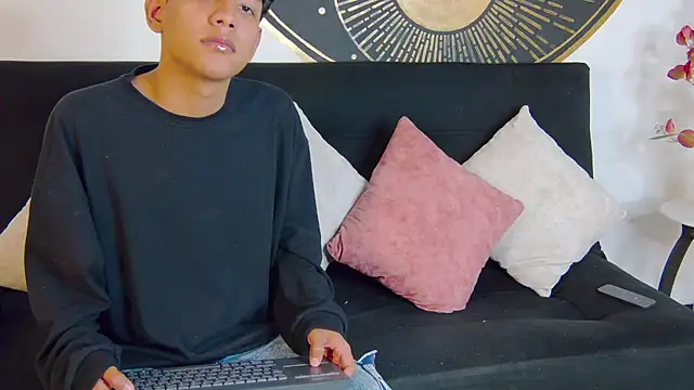 Liam_Sinclair Show Webcam