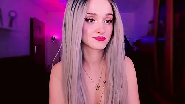 دردشة MistressJolie الجنسية المباشرة