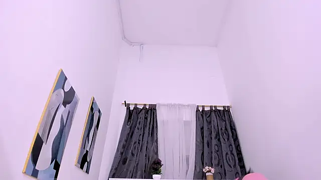 Mistt_Mia Chat XXX live