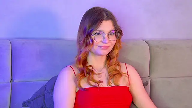 Chat +18 de BellaMarebelle ao vivo