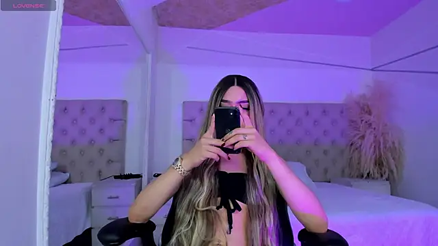 Show de DeboraCopper na webcam