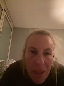 nastyblondemilf Webcamshow