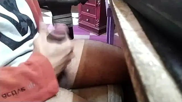 growing20yo Adlı Modelin Web Kamerası Şovu