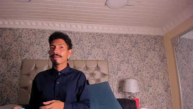 NoaahTylor 라이브 XXX 채팅