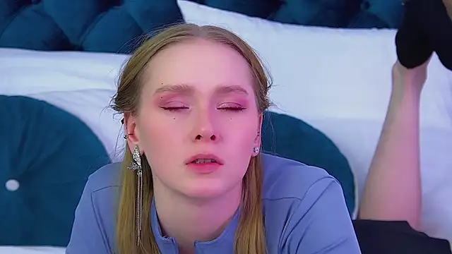 AgataFoxley: онлайн-секс-чат