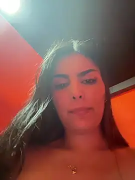 Show modela Maddy_Rouse_ na web-kameri