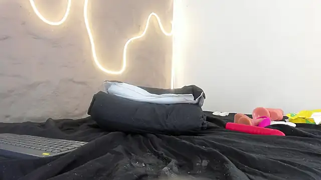 Shanntal_ Live XXX-chat