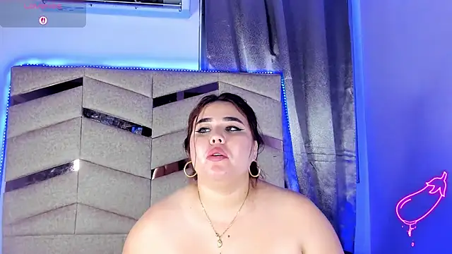 Онлайн чат XXX MadissonLee__