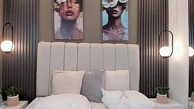 GiannaColling1's Live XXX Chat