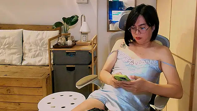 Živý XXX chat mori-liciousxxx