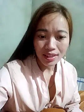 Show modela little-effy na web-kameri