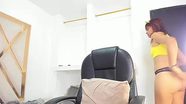 Chat XXX en directo de Selenaasm