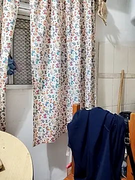 Nanybeach Adlı Modelin Canlı XXX Sohbeti