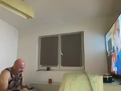 alejandrobg@xh live XXX chat