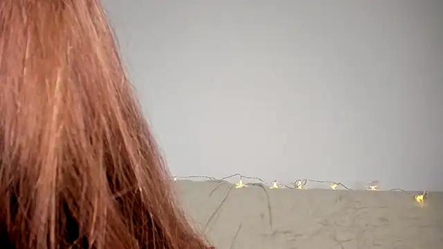 XXX chat uživo modela MiaMews