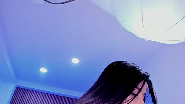 XXX chat uživo modela SelenaStonne