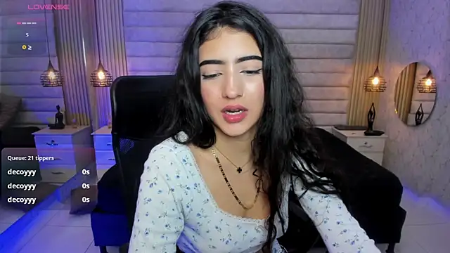 VictoriaaBlair Adlı Modelin Canlı XXX Sohbeti