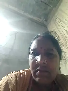 Loomaraj's Webcam Show