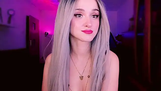 MistressJolieのライブXXXチャット