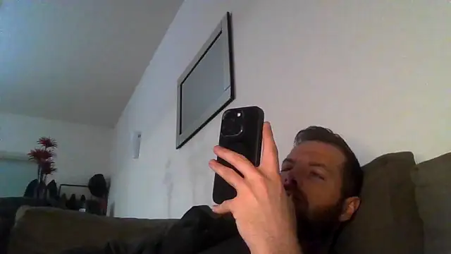 cheekycherryx's Live XXX Chat