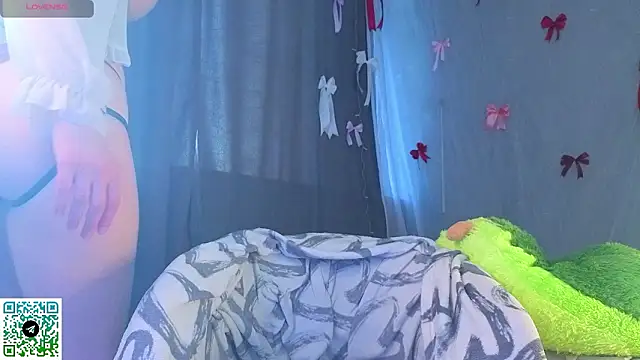 Chatroom XXX en direct de VincenzaGarigliano