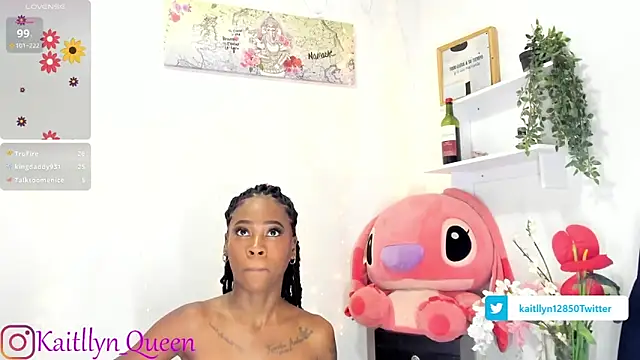 queen_katle Pertunjukan Webcam