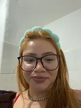 Isisbennett's Live XXX Chat