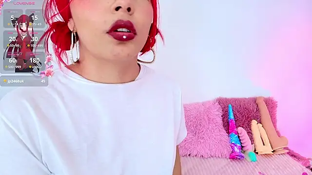 دردشة Cloee_Lovee الجنسية المباشرة