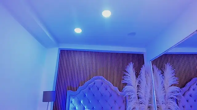 SelenaStonne's Live XXX Chat