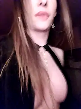 Luna_Kitanna's Live XXX Chat