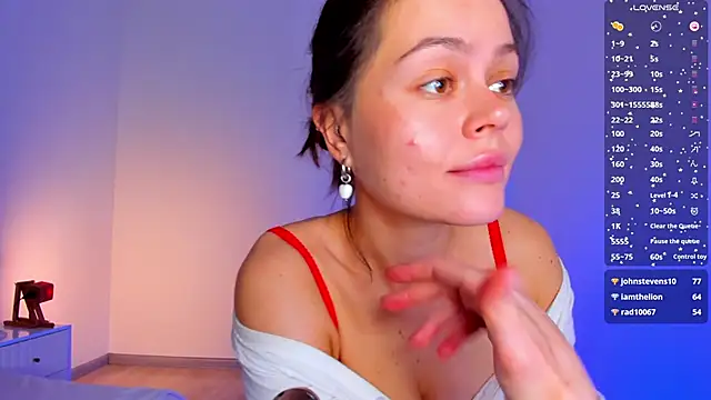 Kelly_Cuutie Adlı Modelin Canlı XXX Sohbeti