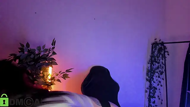  دردشة Mia_R0ss الجنسية المباشرة