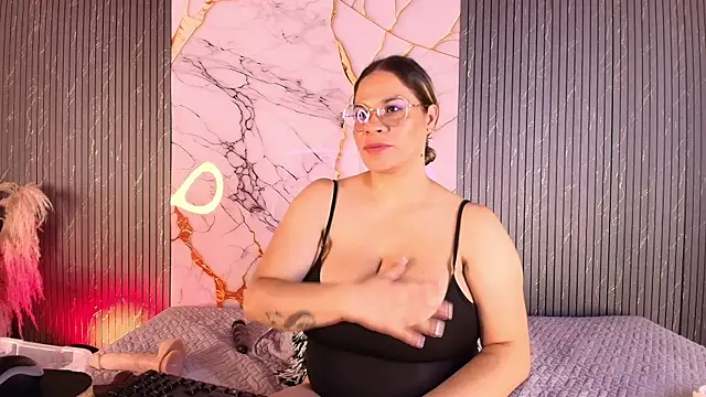 big_tits_in_your_face 웹캠 쇼