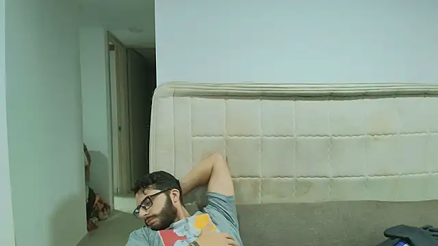 thomas_gun – Live XXX-chat